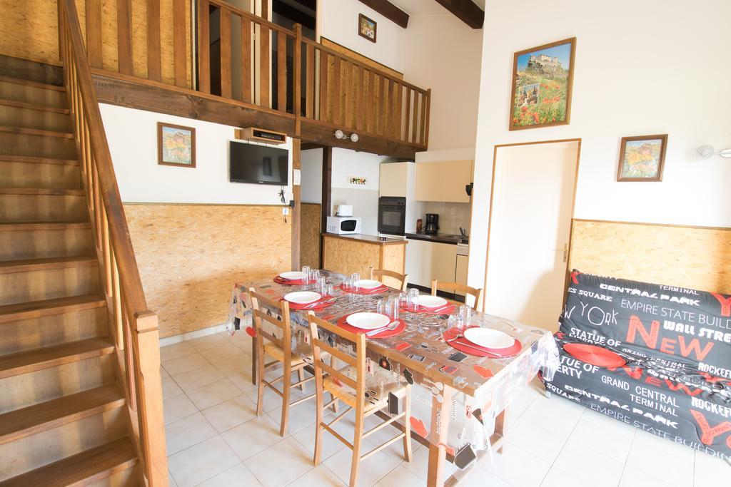 Sarl Aurore-Vacances Vico Exterior photo
